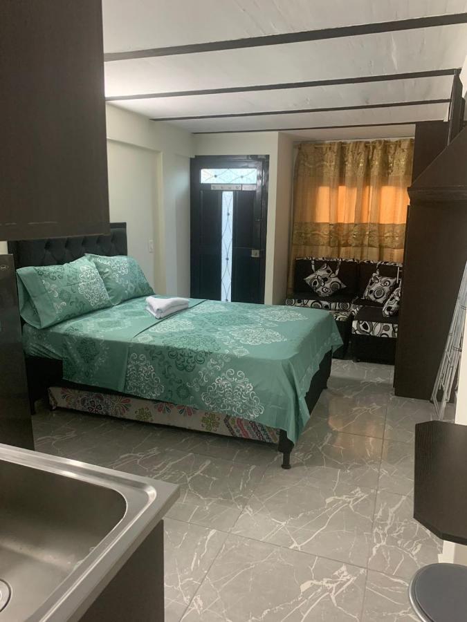 Apartamento Aparta Estudios Michelle En Robledo A 20 Minutos Del Centro Al Lado De La Universidad Esumer, Imprescindible El Pago De La Primer Noche Medellín