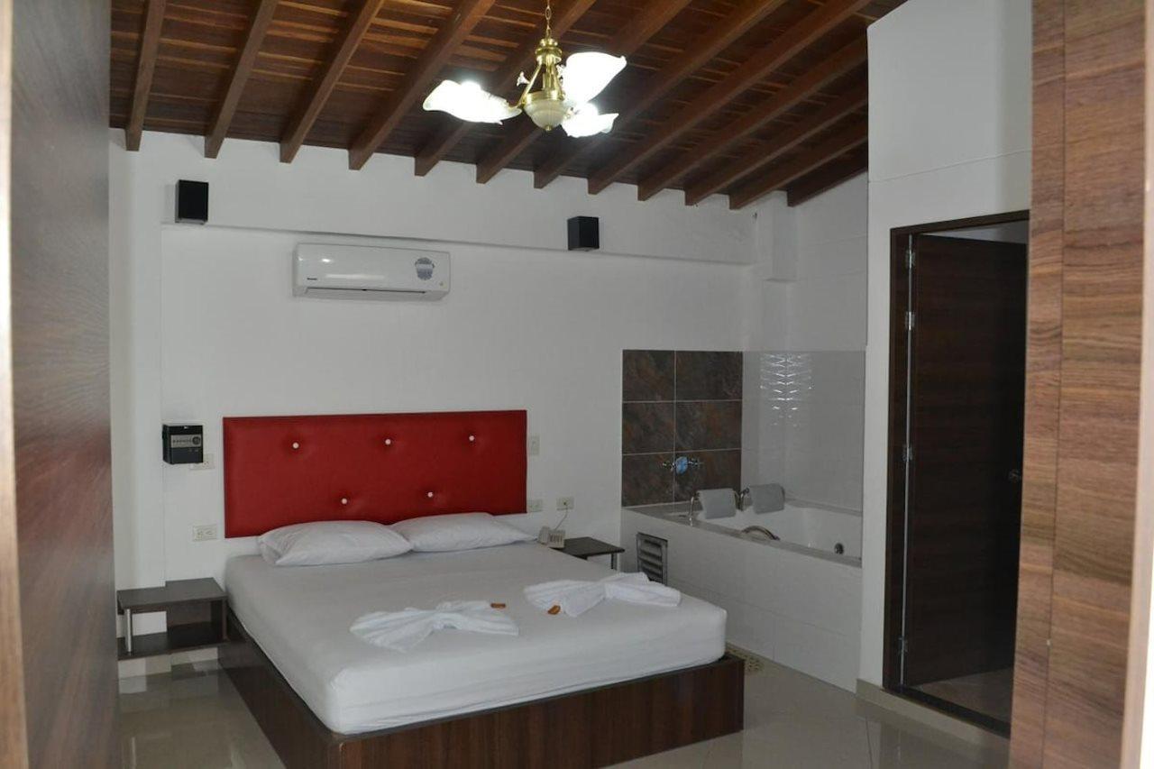 Zona Blanca Hotel 3*