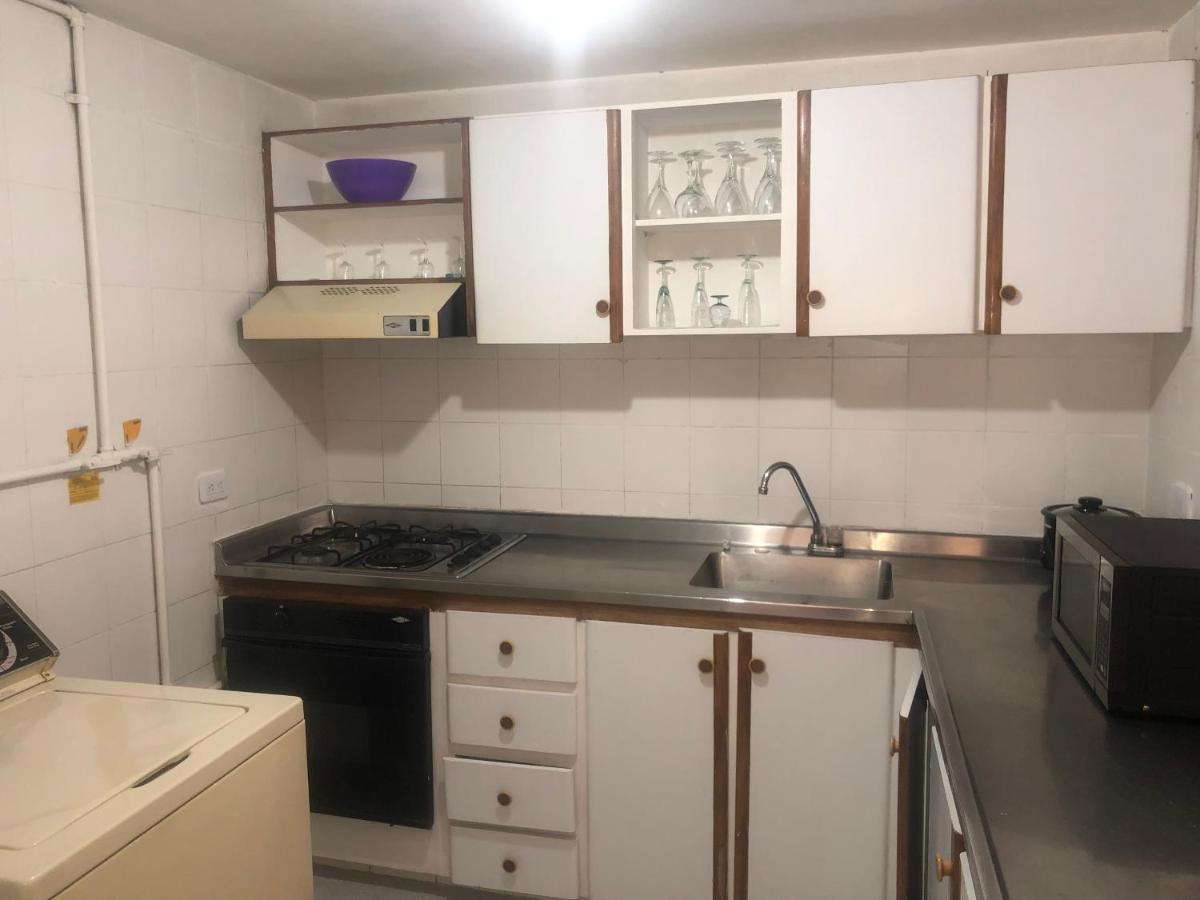 Excelente Apartamento Apartment Medellin
