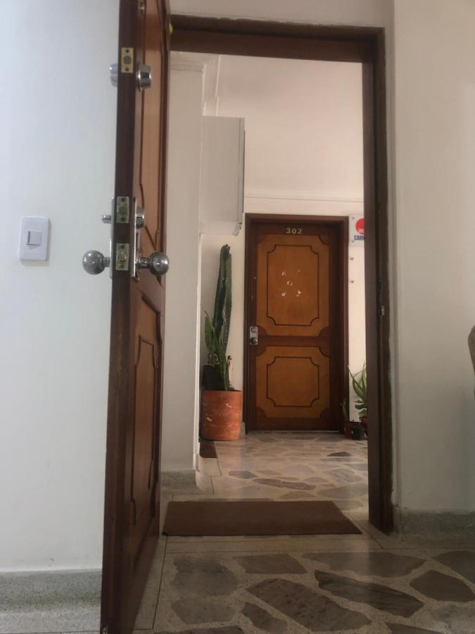 Excelente Apartamento Apartment Medellin