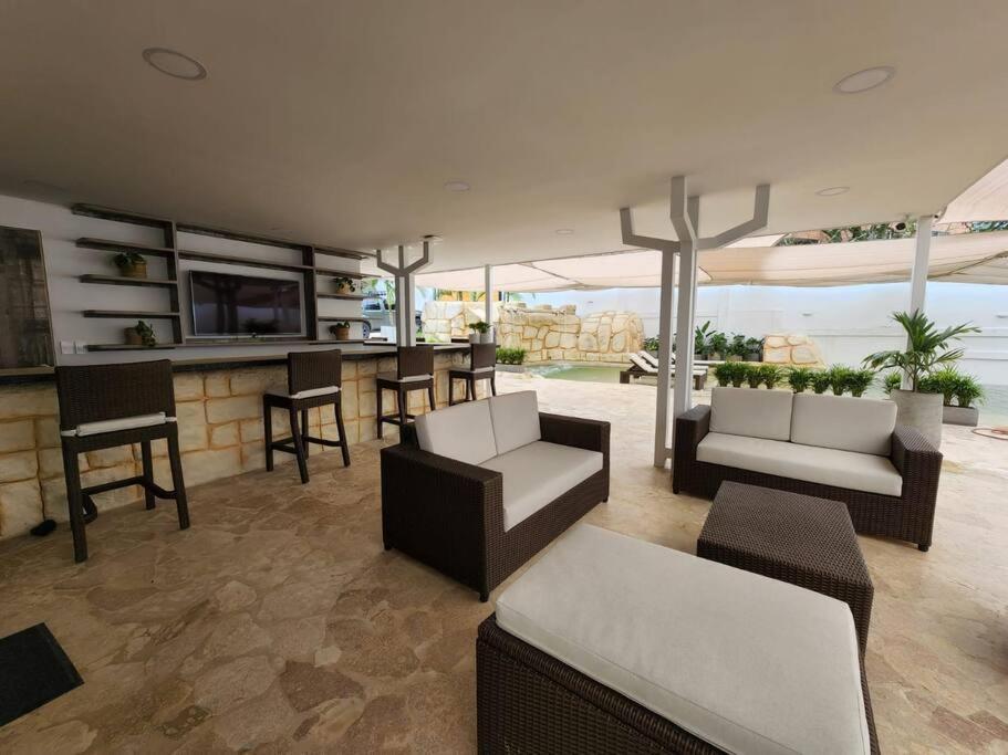 57 Oasis Palmas Lleras Provenza Medellín