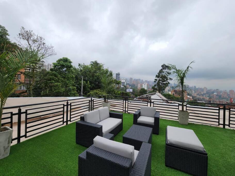 57 Oasis Palmas Lleras Provenza Medellín