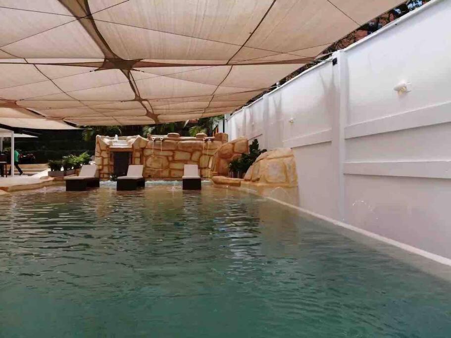 57 Oasis Palmas Lleras Provenza Сasa de vacaciones Medellín