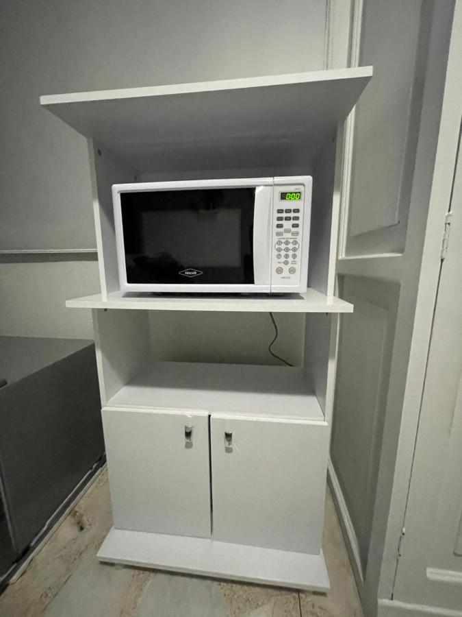 Nuevo Y Comodo Alojamiento Laureles, Habitación Privada Habitación en casa particular *