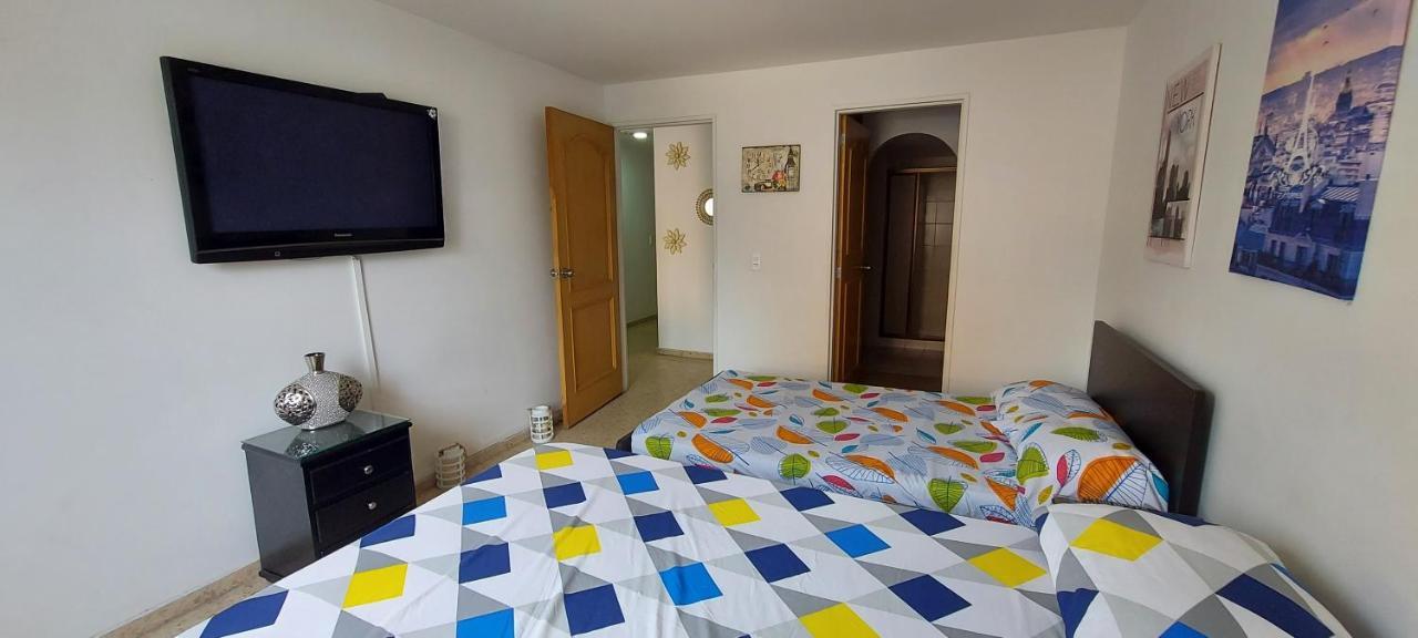 Apartamento Grupos /flias - Barrio Colores Medellín