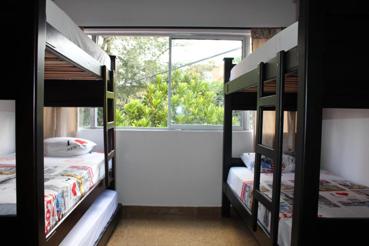 Casa Estadio ! Renovados En Excelente Ubicacion Laureles Estadio Apartamento *