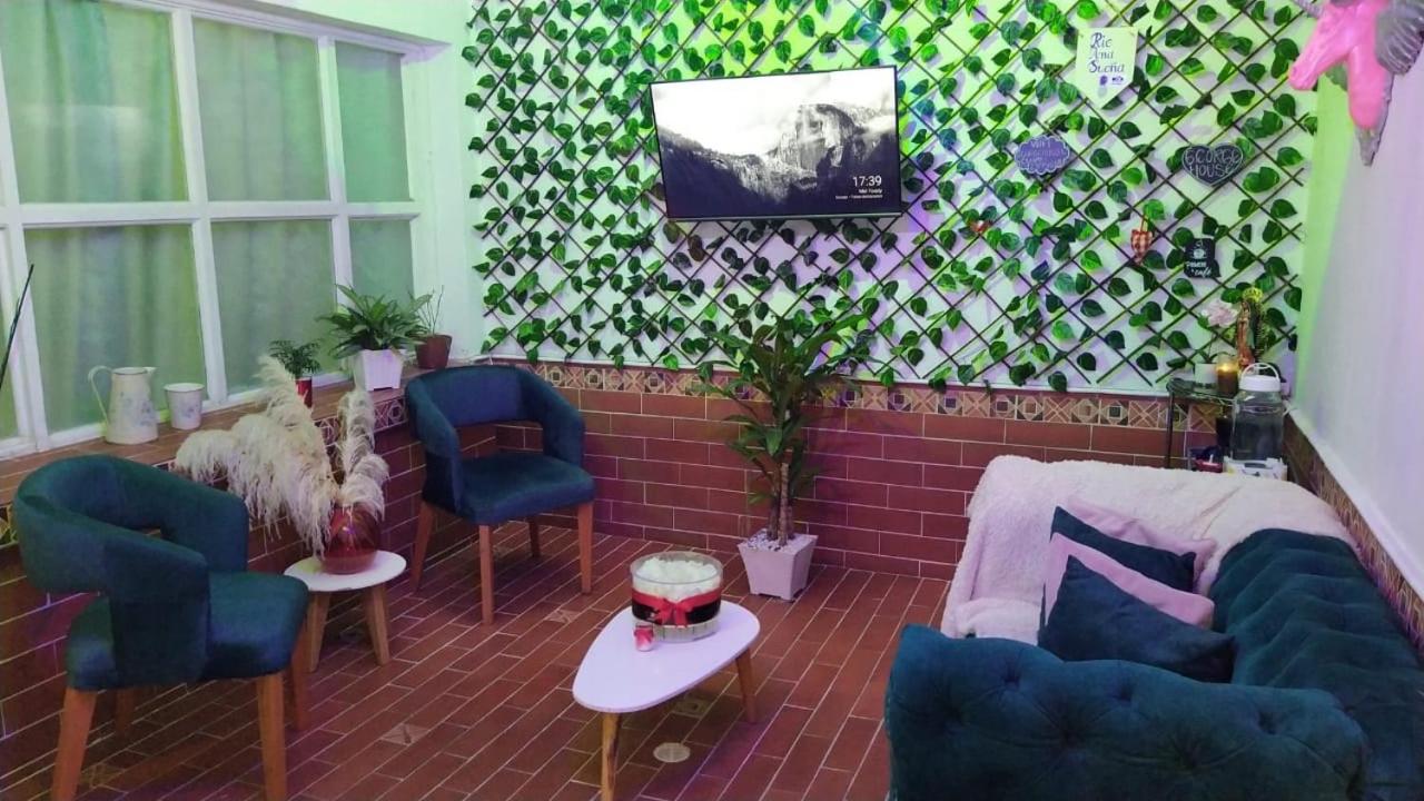 George House Pensión Medellín