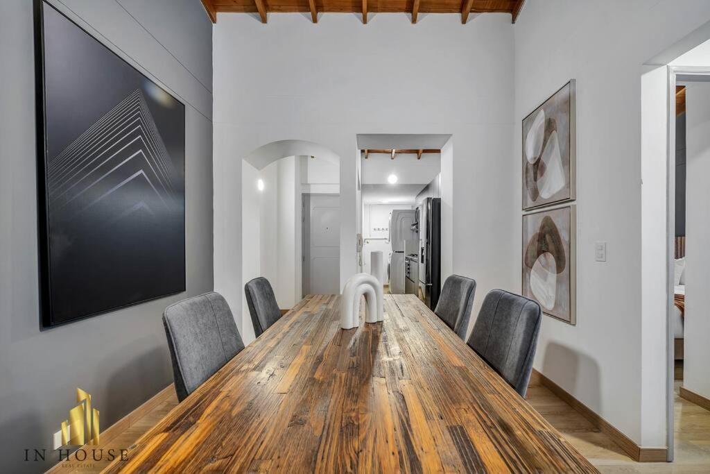Ankara 802-beautiful Apt One Block From Provenza * Medellín