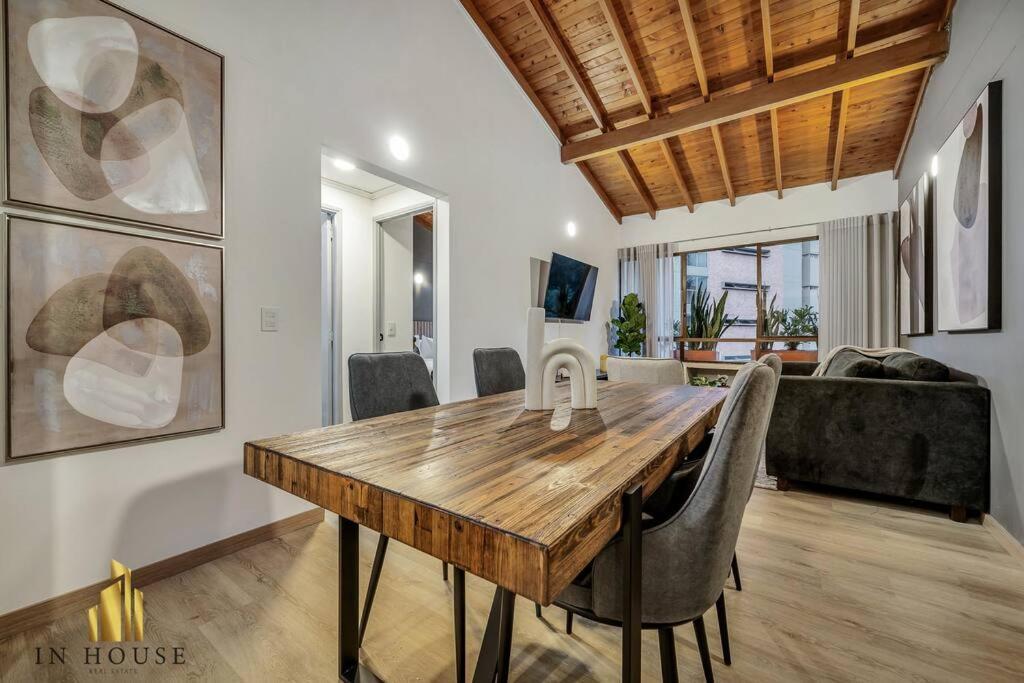 Ankara 802-beautiful Apt One Block From Provenza Medellín