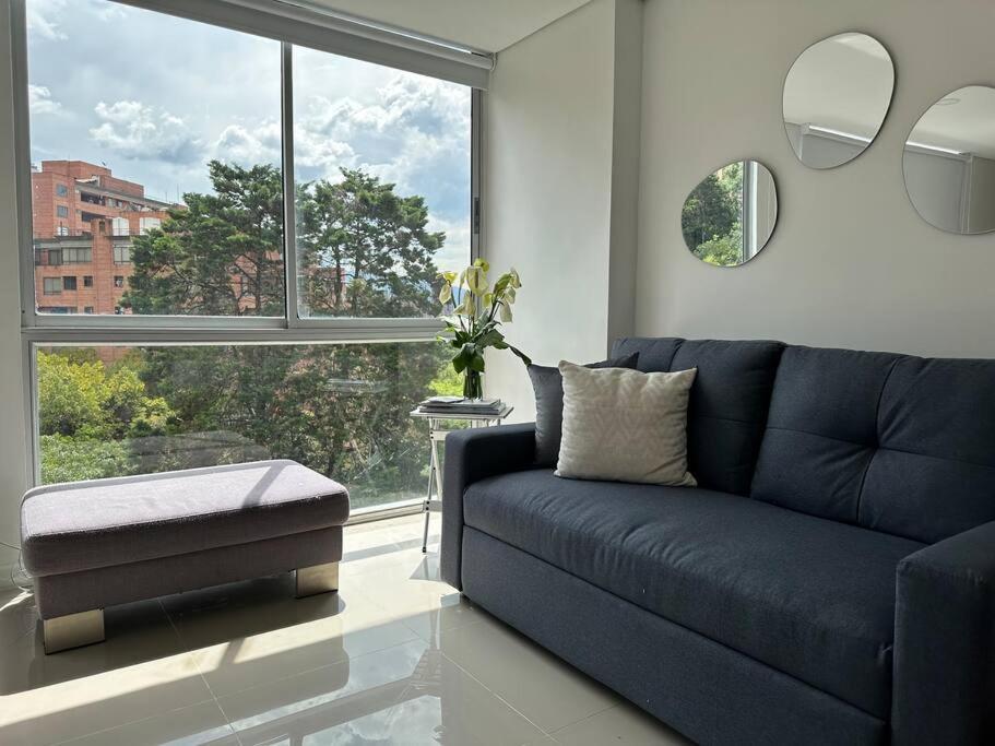 Apartamento Lujoso Apto En El Poblado-panoramica De La Ciudad! 1305