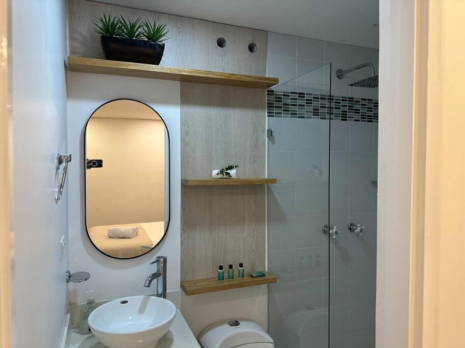 Apartamento Lujoso Apto En El Poblado-panoramica De La Ciudad! 1305 *