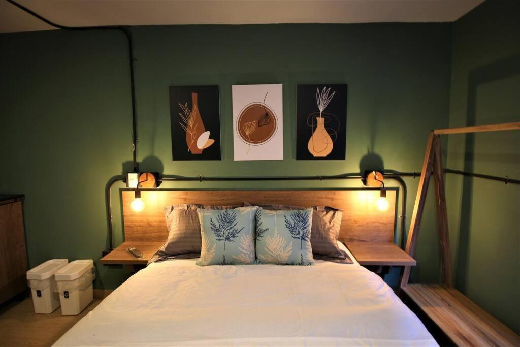 Apartamento Privado Con Patio Interno One103 By Roots Medellín