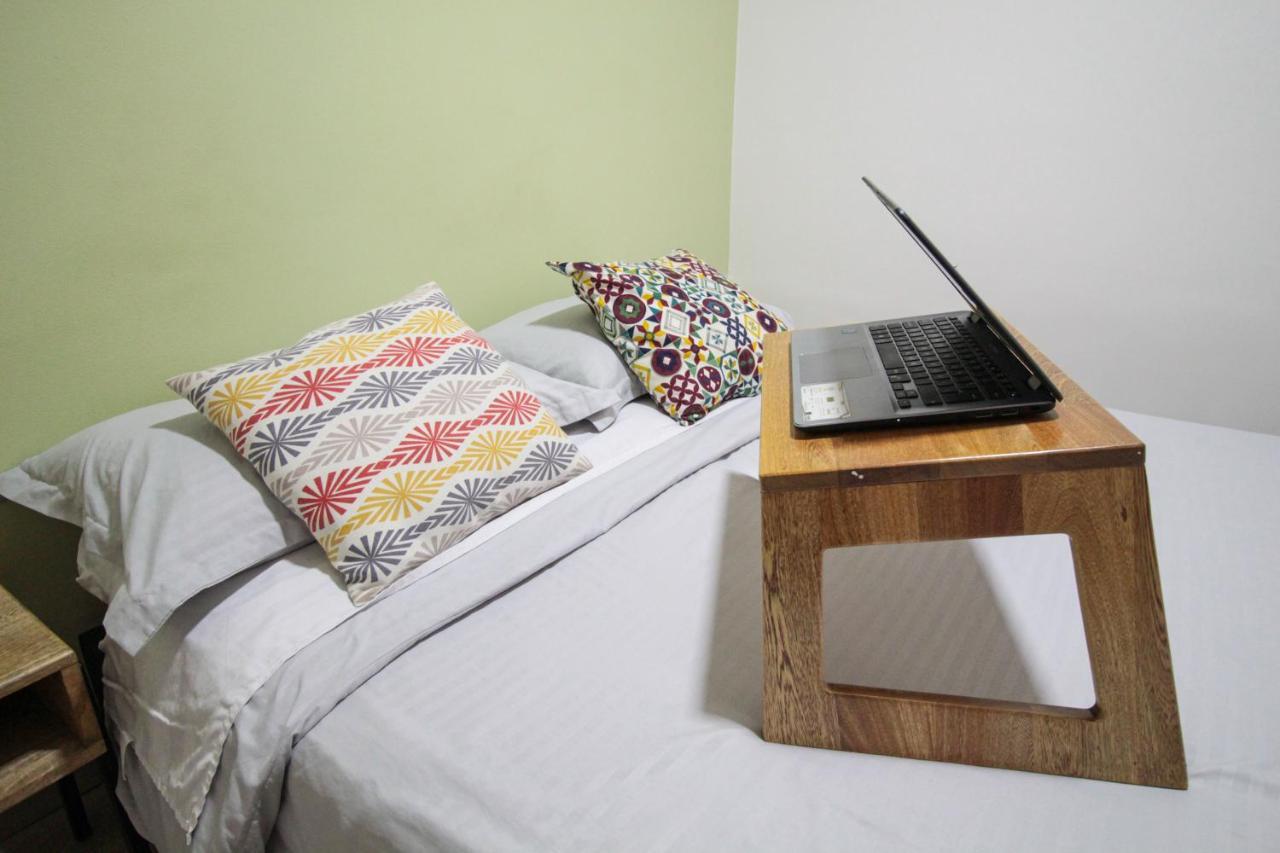 Comodo Aparta En Zona Poblado M101 By Roots * Medellin