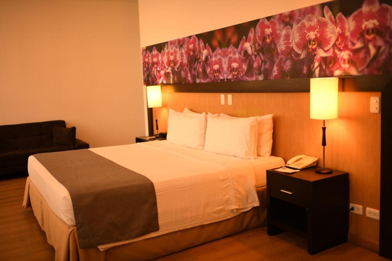 Mi Sandiego Hotel