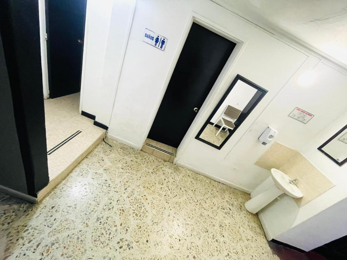 Hostal Tiger *