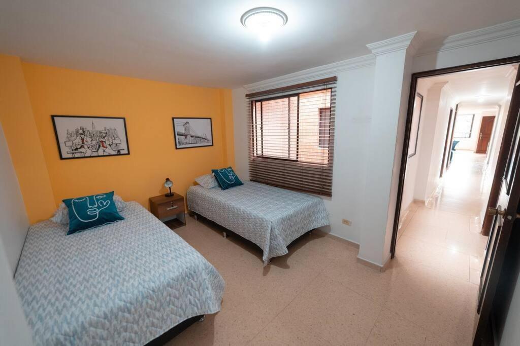 Apartamento De 3 En Malibú *