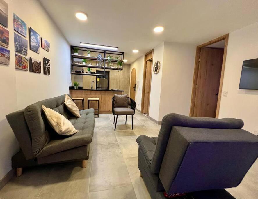 Elegante Apto Completo Cerca Al Metro Viajero Apartamento Medellín