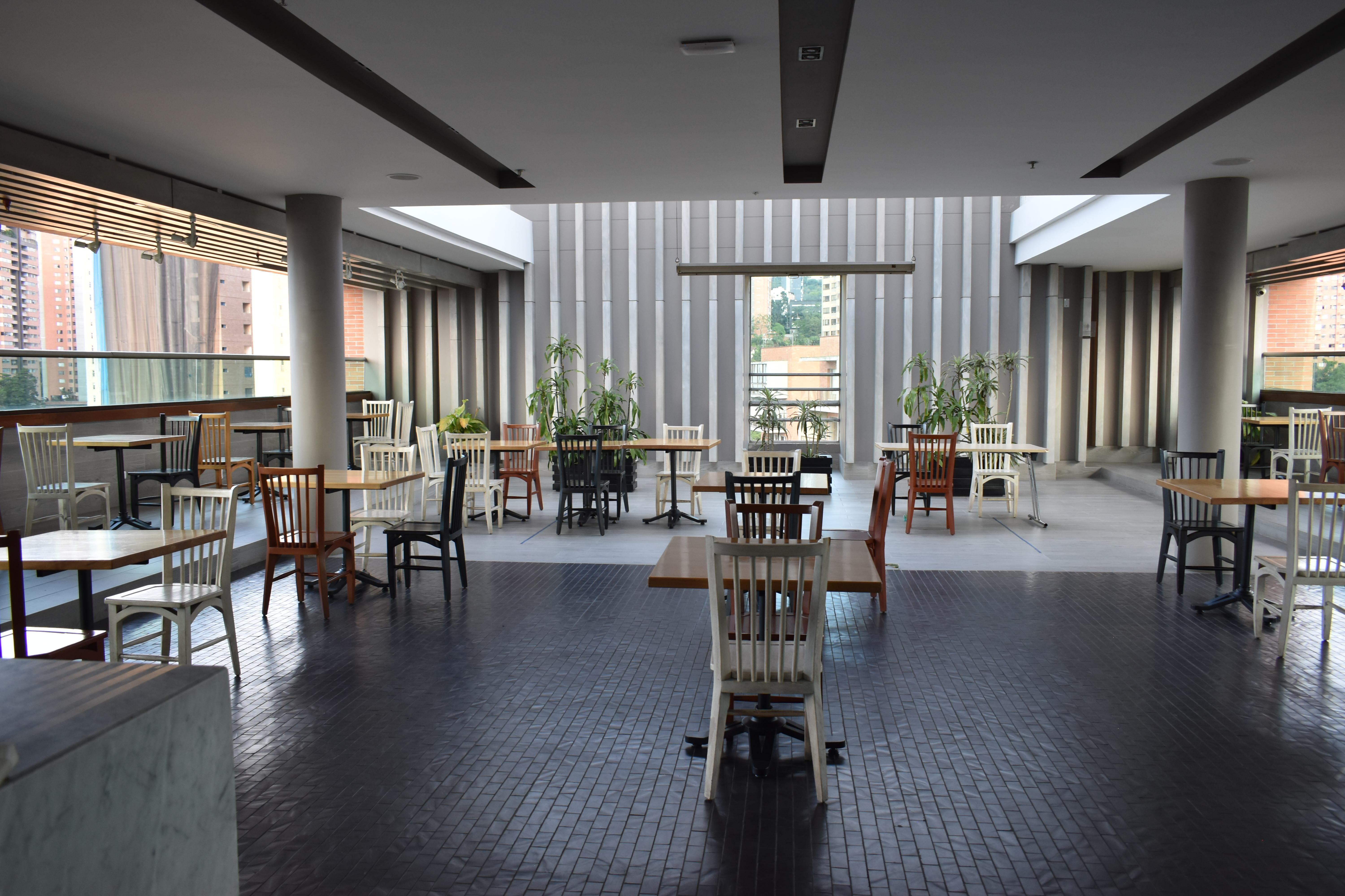 Express & By Ihg 4*