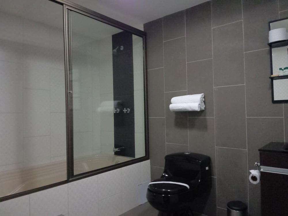 Hotel Calasanz Real Medellín