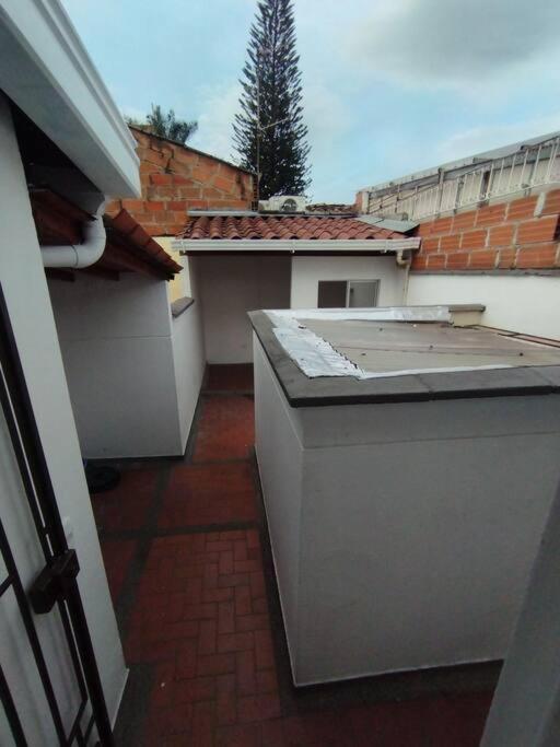 Santa Monica , Laureles *