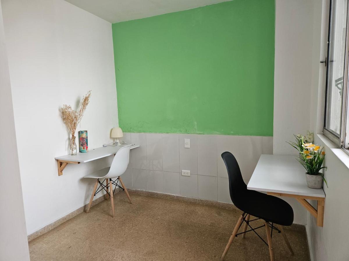 Apartamento Beautiful Three-bedroom With Garden In El Poblado