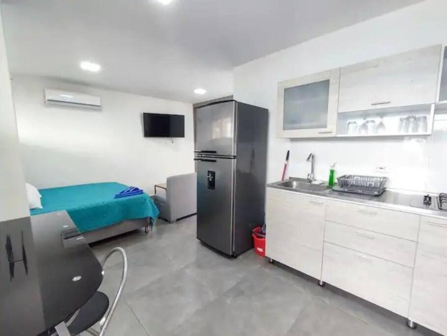 Magnifico Apto 402 Poblado Cerca Al Parque Lleras Apartamento