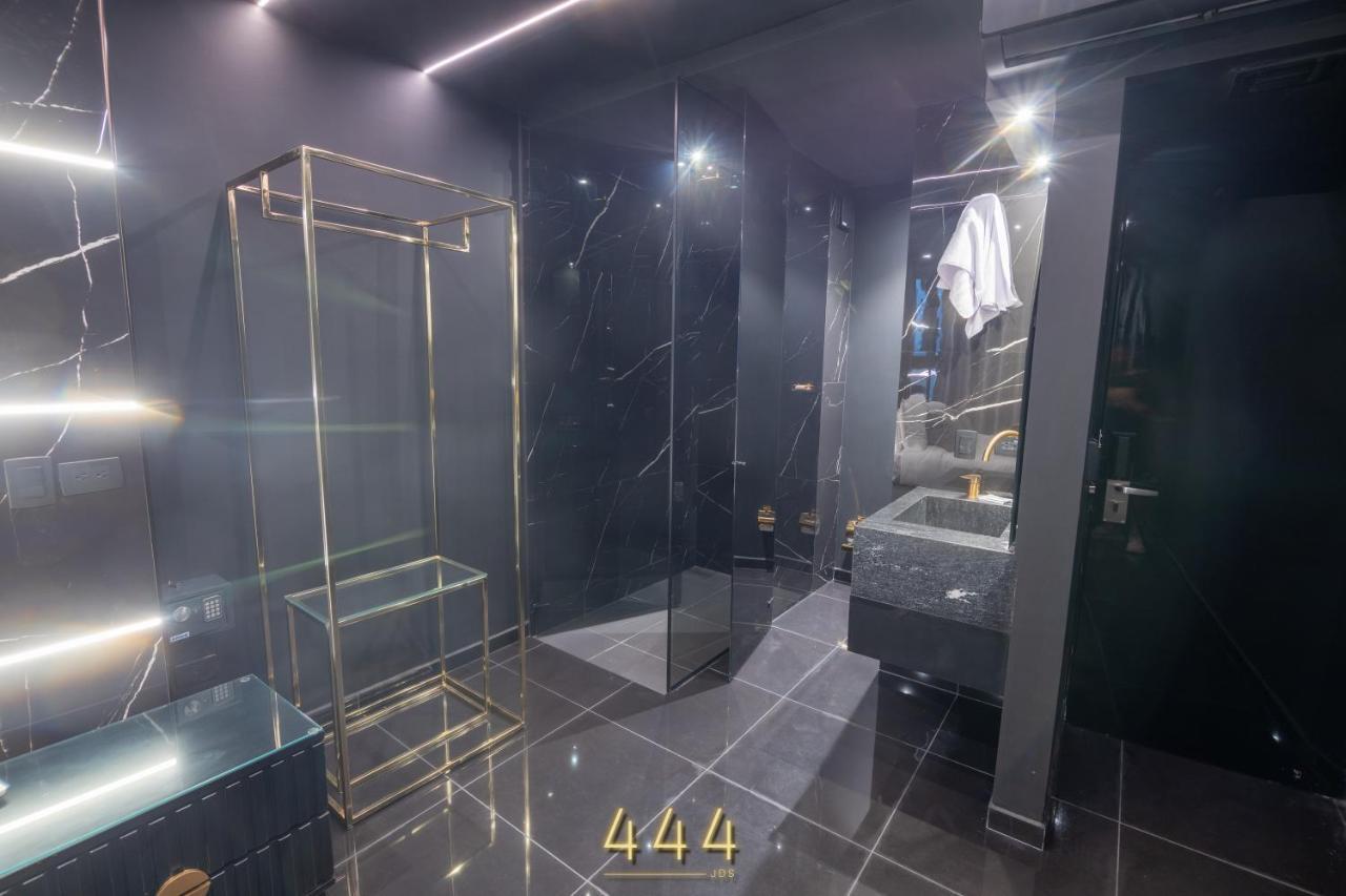 Hotel Koo000l 4*