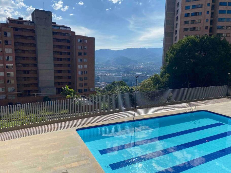 Entre Palmas De San Diego 6 Pax *