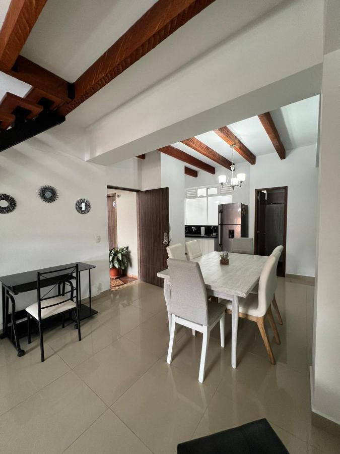 Edificio Santo Tomas By Morada Bros. *