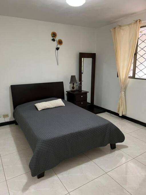 Apartamento En El Poblado Cerca Universidad Ces Apartamento *