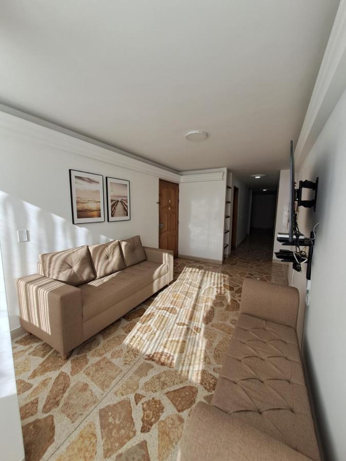 Apartamento En Colores Estadio 201-401-501
