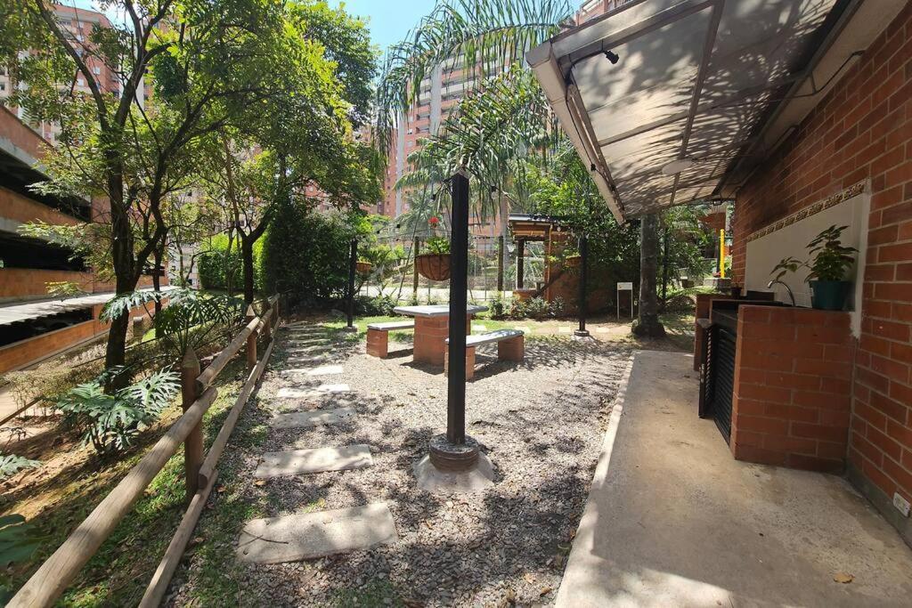 Apartamento Apartamento Full En Medellin, Loma De Bernal, Reservas Con Dcto Solo Por Pc No Por Movil