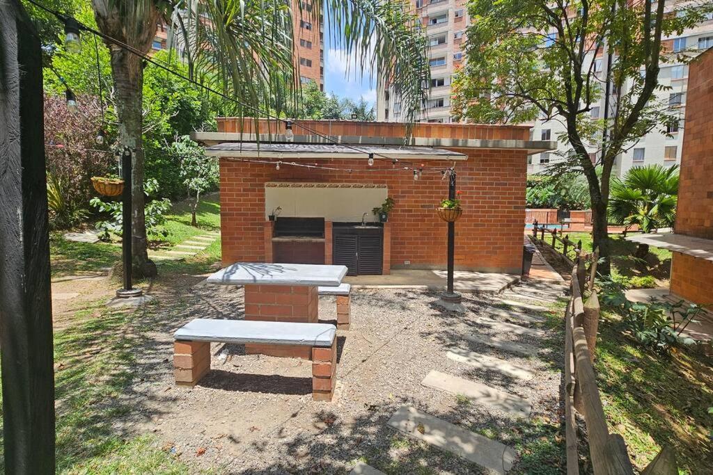Apartamento Full En Medellin, Loma De Bernal, Reservas Con Dcto Solo Por Pc No Por Movil