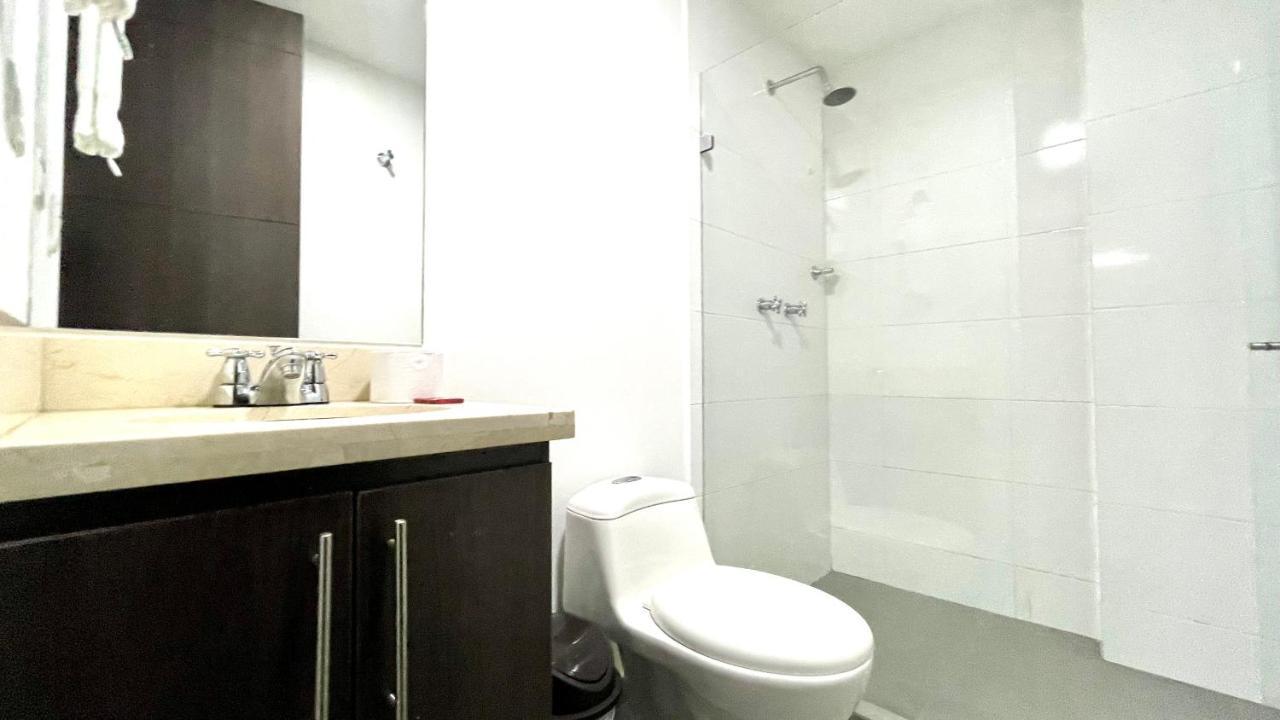 Moderno En Conquistadores, Excelente Ubicacion Aparthotel *