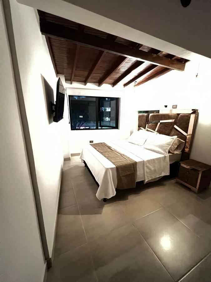 Alz La 70 Apartamento *