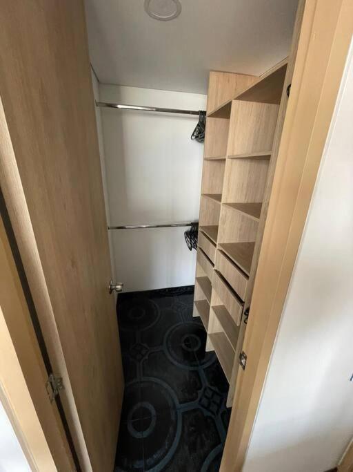 Apto De Lujo Las Palmas 3 Br