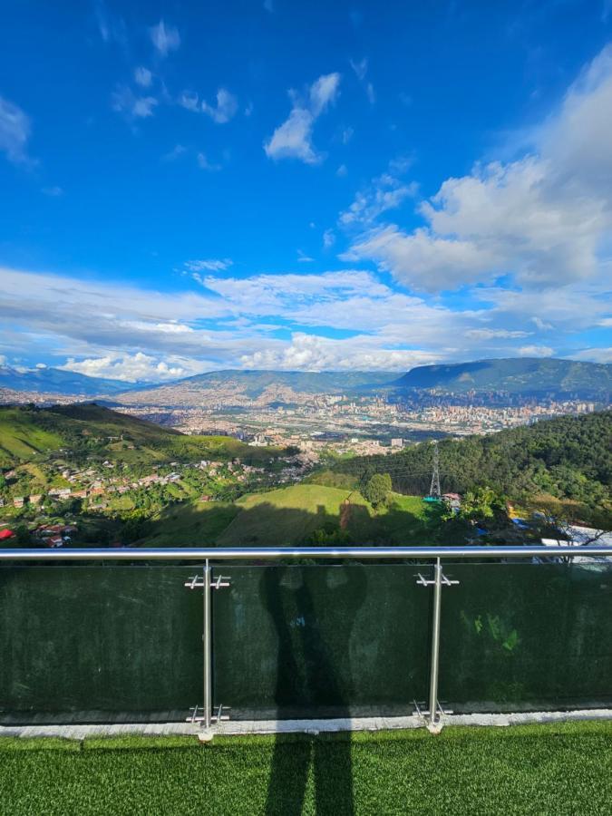 La Casa En El Aire * Medellín