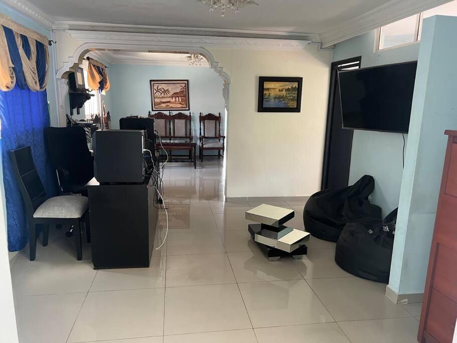 Casa De Lujo Muy Amplia Con Ubicacion Privilegiada Сasa de vacaciones *