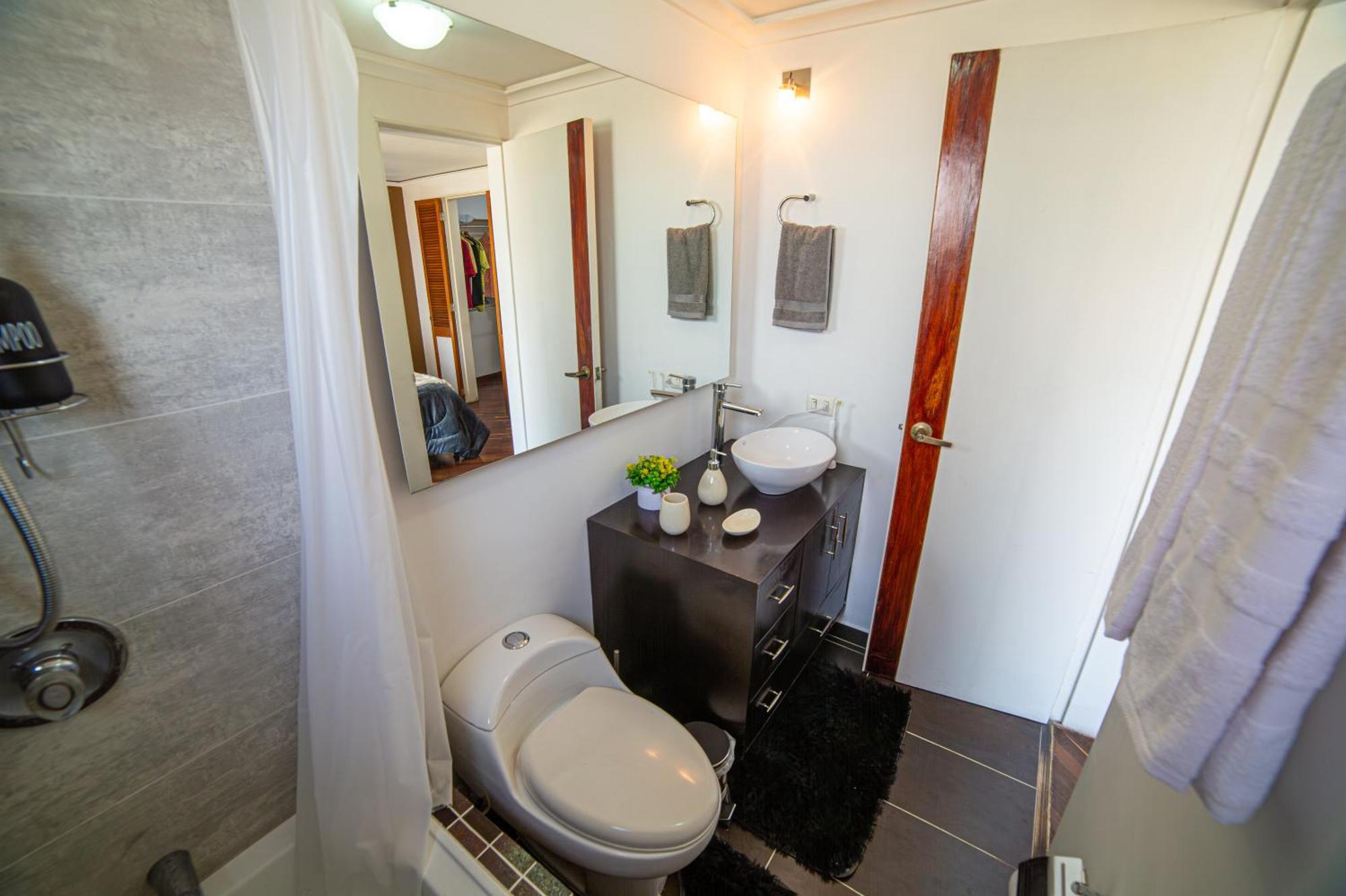 Floor W/balcony In El Poblado Apartamento