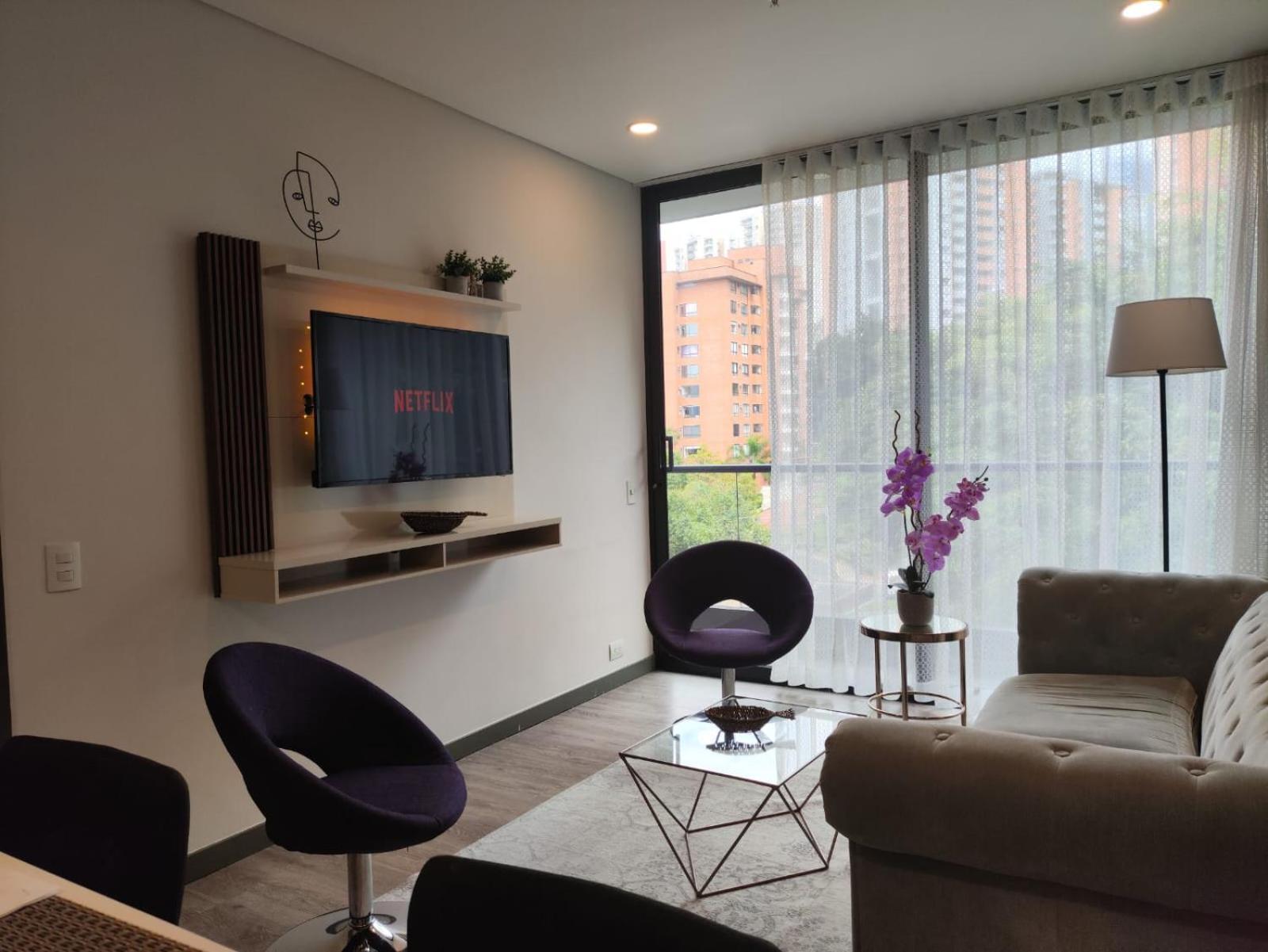 Tropical Confort Poblado Apartamento