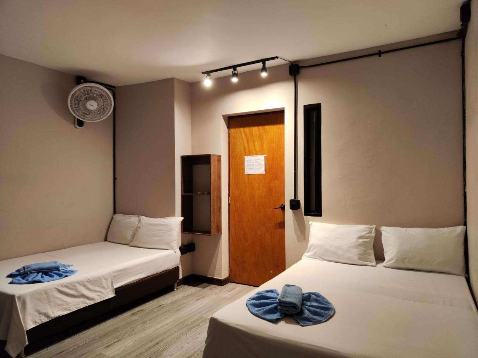 Hostal Machu Picchu *
