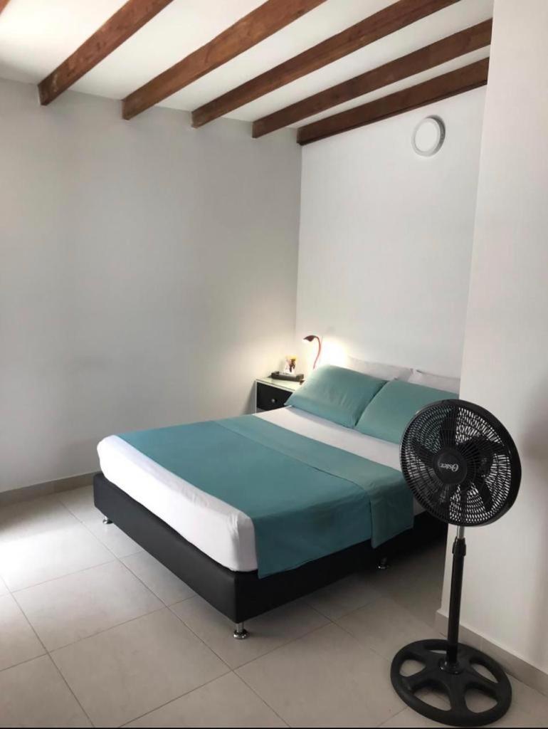 Vip Apartasuites Rosales Apartamento Medellín