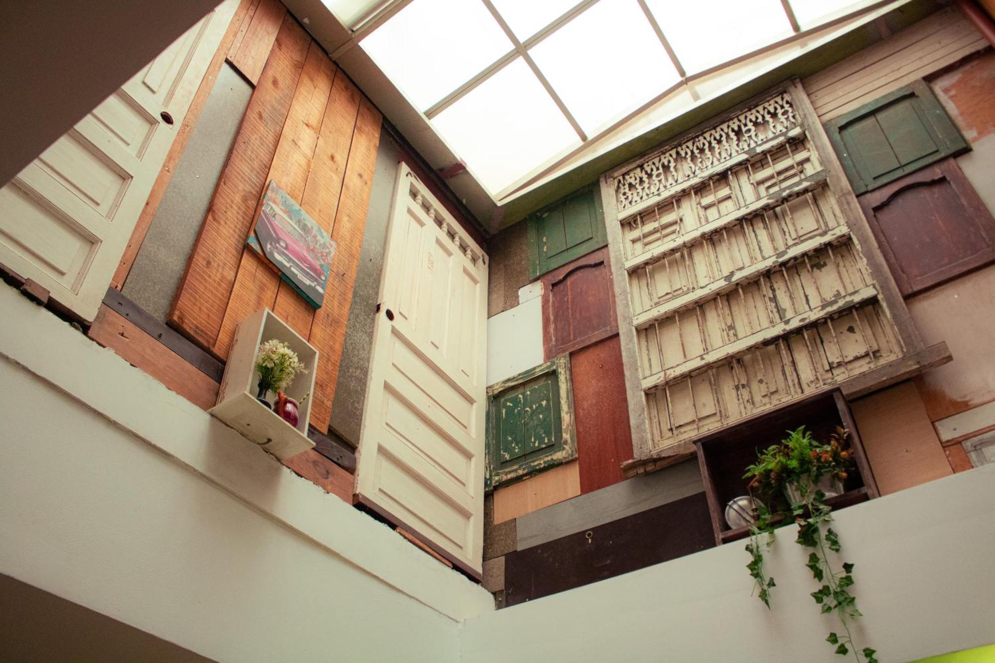 Adn Algo De Nosotros Hostal