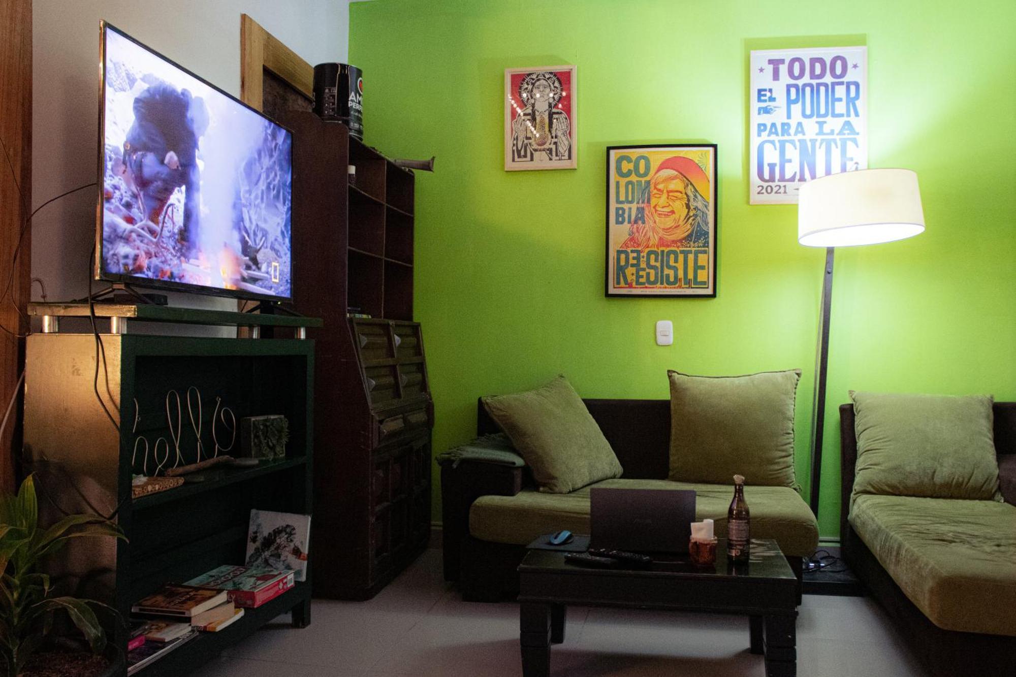Hostal Adn Algo De Nosotros