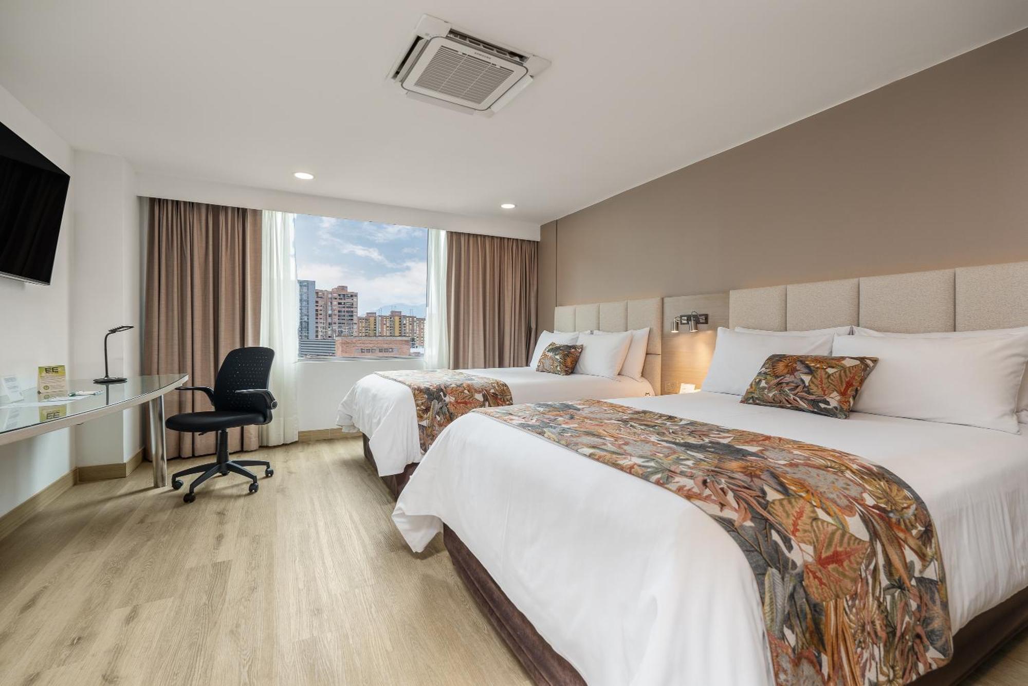Novelty 4* Medellín