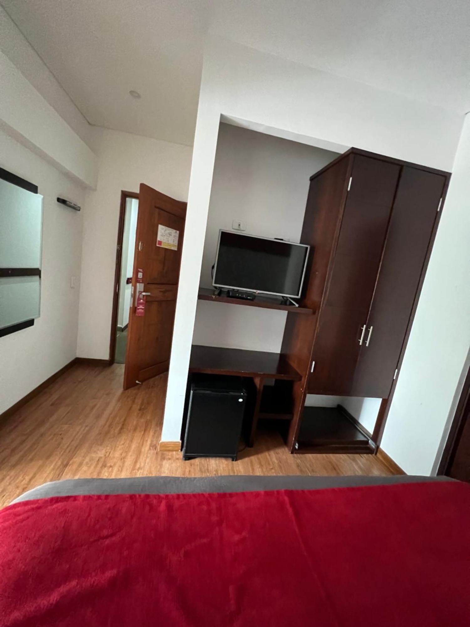 Hotel 3h Florencia Plaza 4*