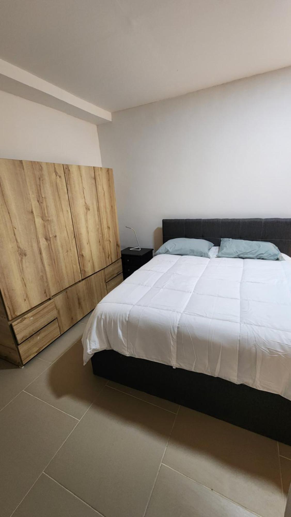 Pilarica Gardens Apartamento