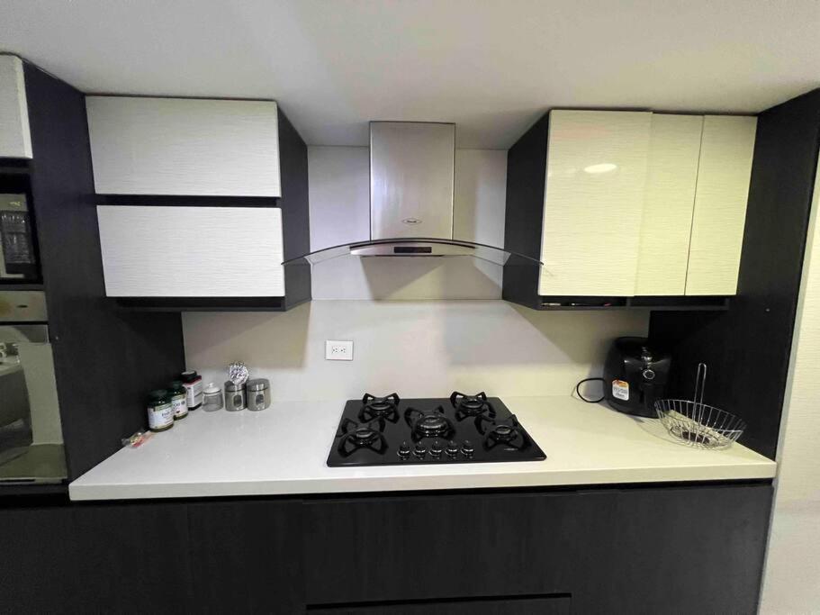 Apto 4 Privadas 6 Camas, Cerca A Todo Apartamento