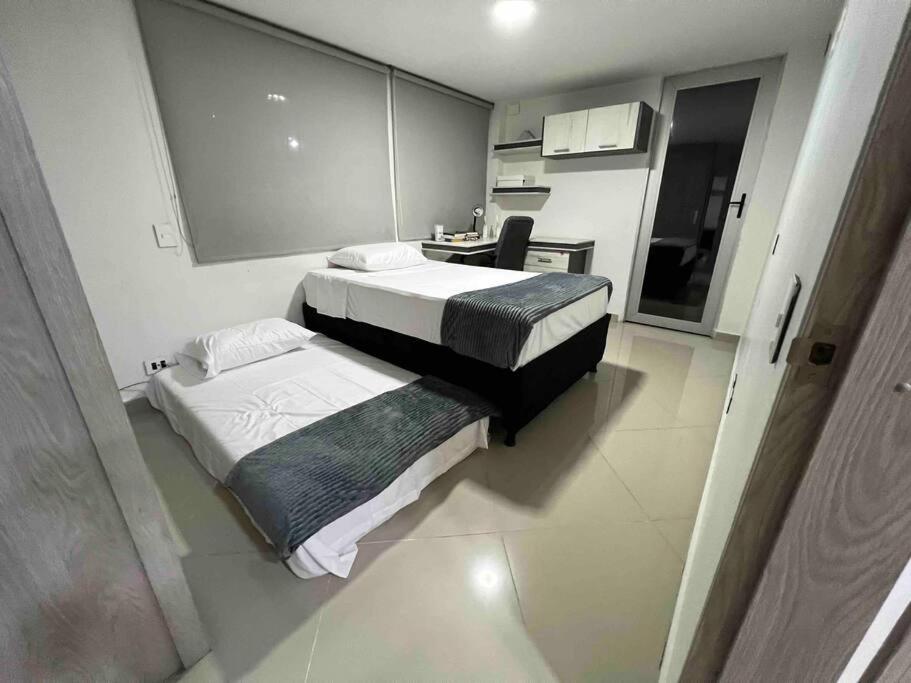 Apto 4 Privadas 6 Camas, Cerca A Todo