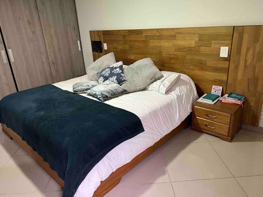 Apto 4 Privadas 6 Camas, Cerca A Todo * Medellín
